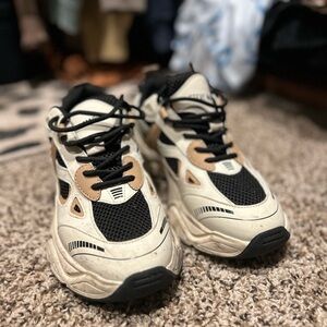 Steve Madden Kids Sneakers in Black, Cream, and Tan